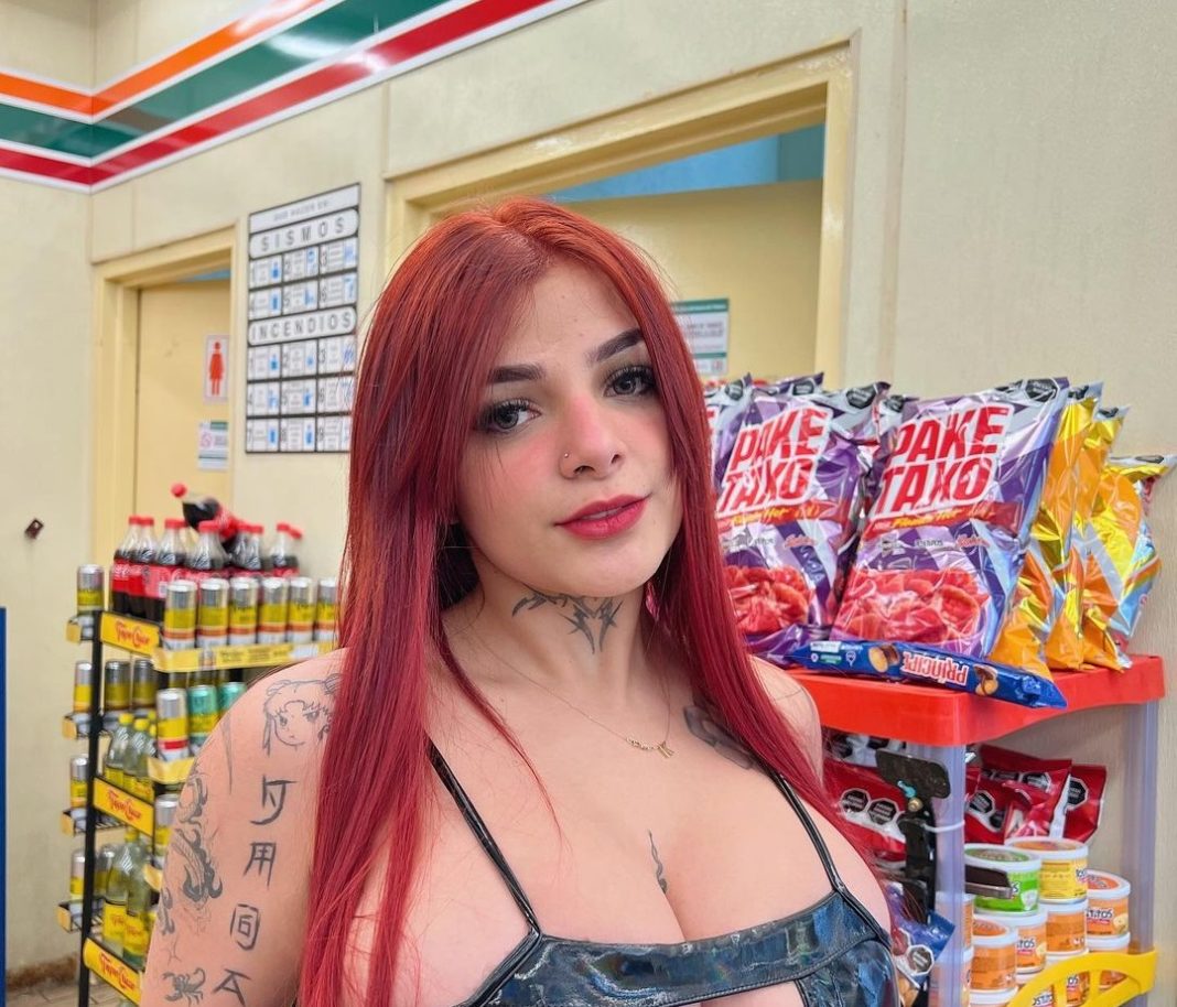 Karely Ruiz