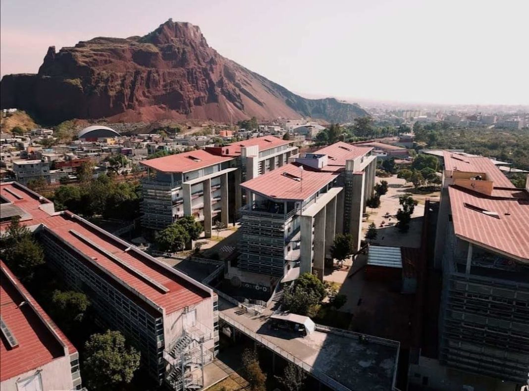 UACM