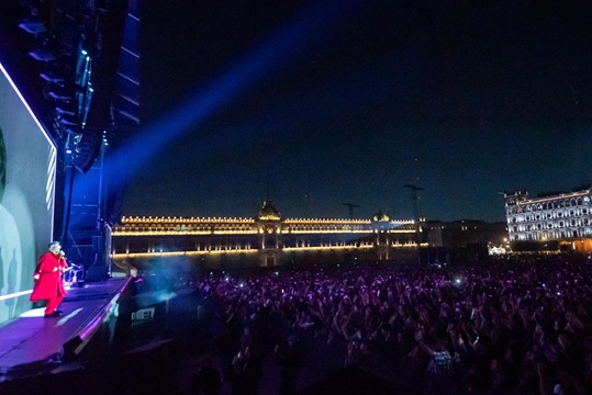 Fito Páez conquista el Zócalo de la CDMX: una noche para recordar 1 WhatsApp Image 2025 01 18 at 11.33.32 PM 2