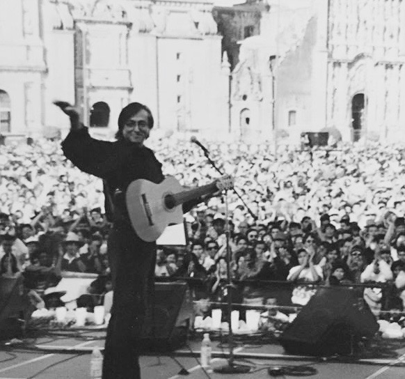 Muere cantautor Gabino Palomares, figura del Canto Nuevo 1 Gabino Palomares. Circa 1998